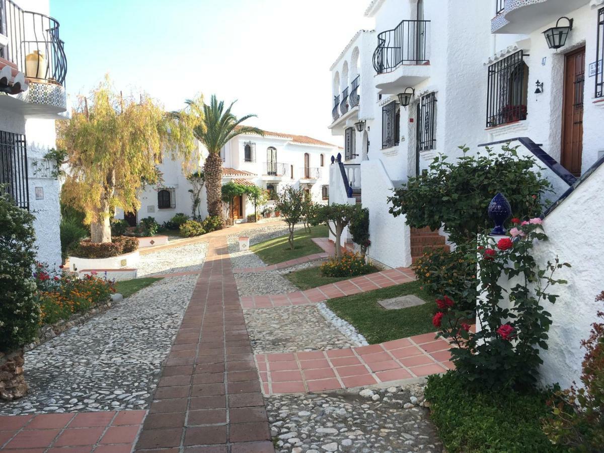 Marisol Apartment Nerja Exterior foto